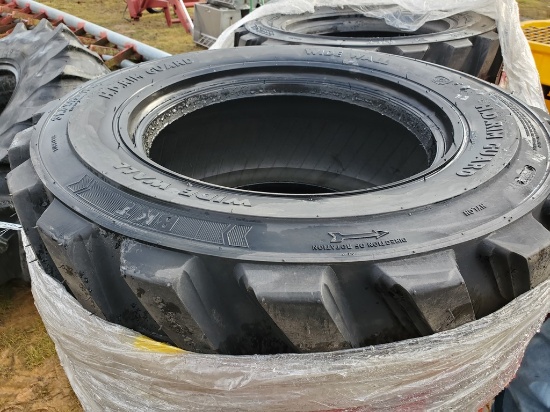 BKT  Tires 'Set of 4 - New '