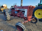 International 806 Tractor 'AS-IS'