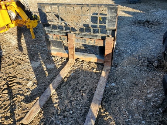 Cat  Pallet Forks 'Used'
