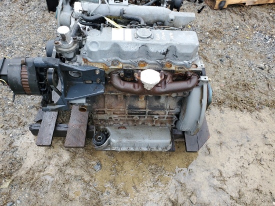 Kubota V2203 Engine 'Runs Good'