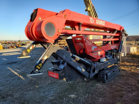 2018 Platform Basket PB2210 Track Lift 'AS-IS'