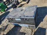 Toolbox / Fuel Tank
