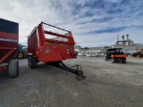 Gruett's Super 6900 Forage Cart