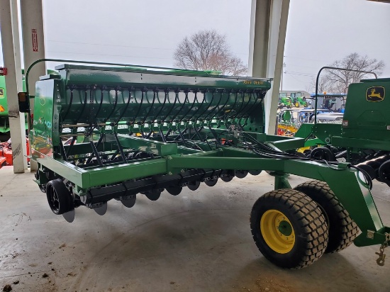 John Deere 750 Grain Drill