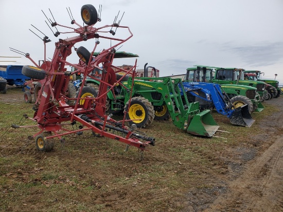 2012 New Holland H5270 Tedder