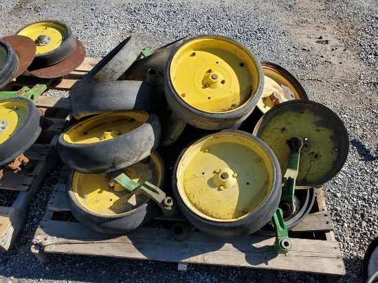 John Deere  Gauge Wheels