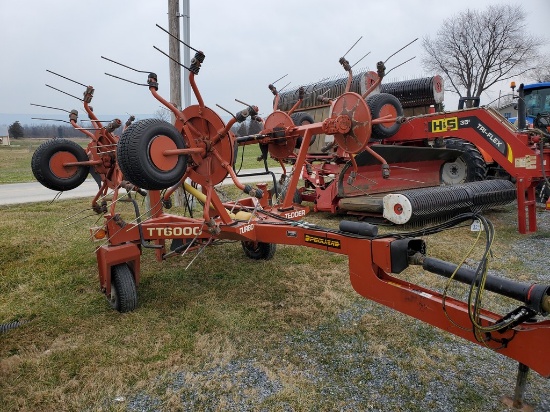 Pequea TT6000 Tedder