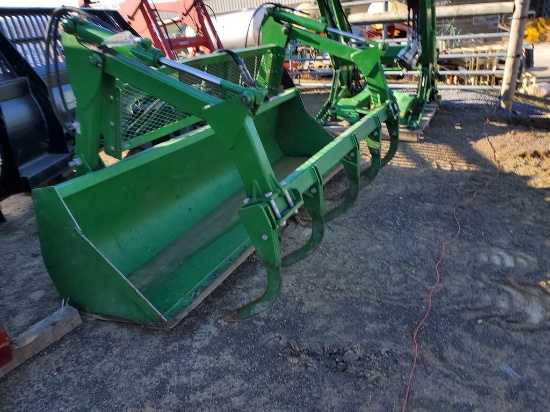 2021 John Deere 660R Loader