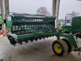 John Deere 750 Grain Drill