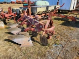 Massey Ferguson 345 Plow