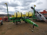 John Deere 7000 Corn Planter 'NO Monitor, Manual in the Office, '