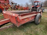 International 550 Manure Spreader