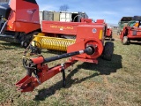 New Holland 575 Small Square Baler 'Controls on Unit'