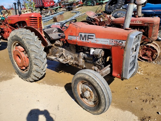 Massey Ferguson 230 Tractor 'Ride & Drive'