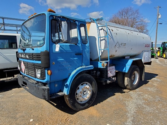 1987 Mack  Tanker Truck 'Title Sale Day'