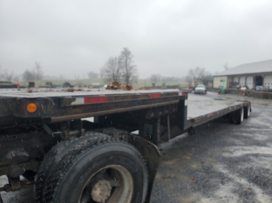 2007 Fontaine  Step deck Trailer 'Title in the Office'