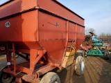 J & M  250-7 Gravity Bin Wagon