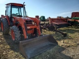 Kubota M8200 Cab Loader Tractor 'Ride & Drive'