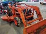 Kubota B7800 Compact Loader Tractor 'Ride & Drive'