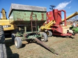 Huskee 225 Gravity Bin Wagon