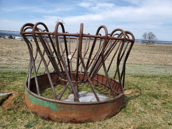 Round Hay Feeder