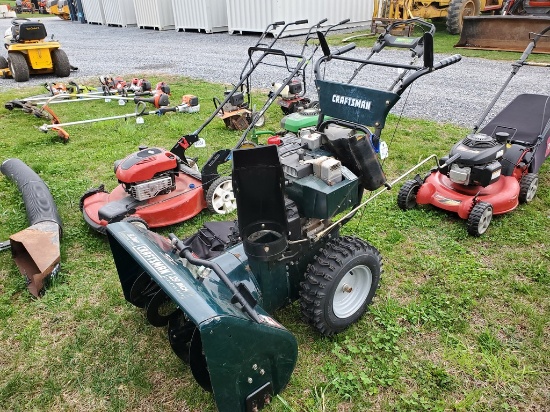 2003 Craftsman  Snow Blower 'Runs'
