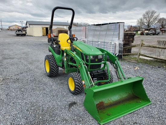 2017 John Deere 2025R Compact Loader Tractor 'Ride & Drive'