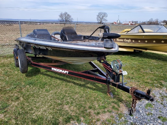 Boat with Trailer   'NO Title, AS-IS'