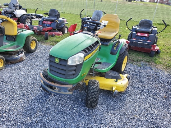John Deere D170 Riding Tractor 'AS-IS'