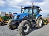 New Holland TS115A Cab Tractor 'Ride & Drive'