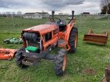 Kubota  L3010 Compact Tractor 'Runs & Operates'
