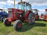 International 1486 Cab Tractor 'Ride & Drive'