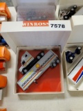 Winross  Truck with Van Trailer