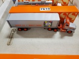 Winross  Truck with Van Trailer
