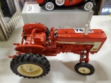 Collectible International 606 Tractor
