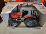 Ertl Massey Ferguson 3050 Cab Tractor