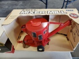 Ertl International Grinder Mixer