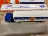 Winross  Truck with Van Trailer