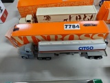 Winross  Truck with Tank Trailer