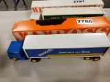 Winross  Truck with Van Trailer