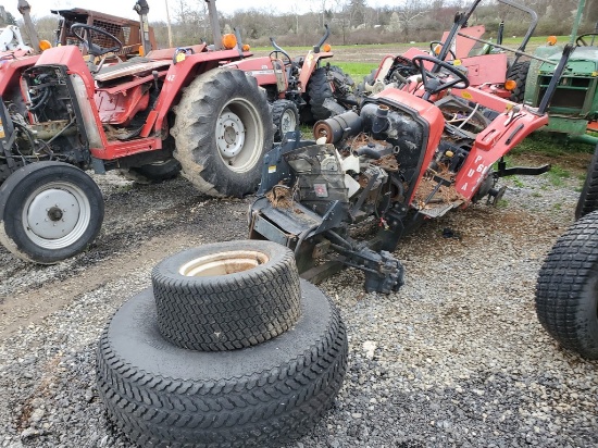 Massey Ferguson 1235 Tractor 'AS-IS'