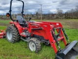 Massey Ferguson 1532 Compact Loader Tractor 'Ride & Drive'