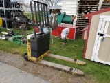 Hyster W40Z Electric Pallet Jack