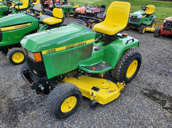 John Deere 455 Riding Tractor 'Ride & Drive'
