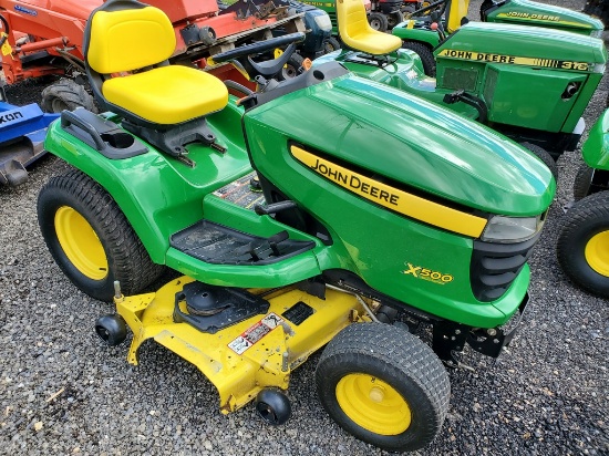 John Deere X500 Riding Tractor 'Ride & Drive'
