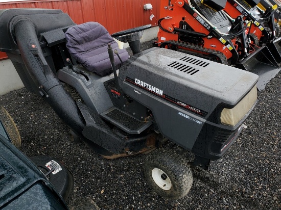 Craftsman 4000 Riding Tractor 'Runs & Operates'