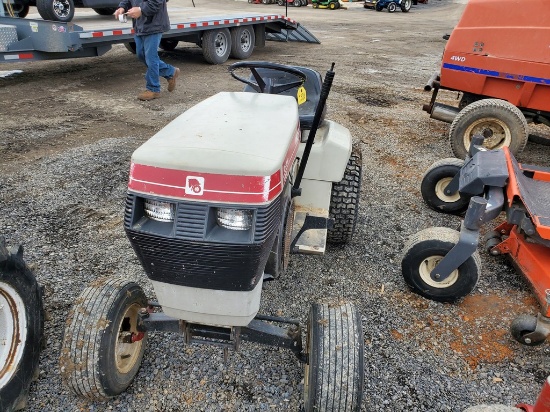 Work Horse GT1100 Riding Tractor 'Ride & Drive'
