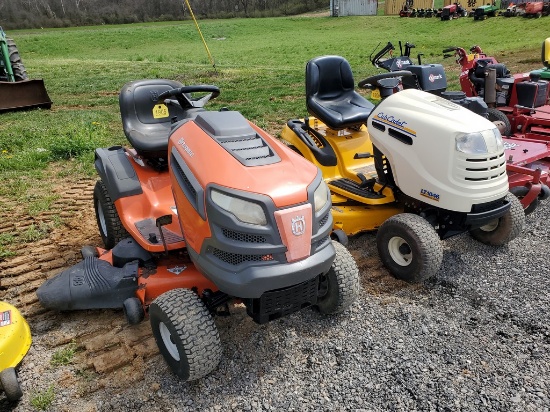 2015 Husqvarna YTH24V48 Riding Tractor 'Runs & Operates'