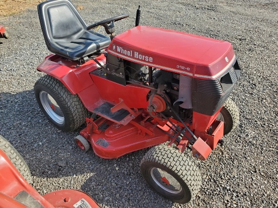 Wheel Horse 312-8 Riding Tractor 'Ride & Drive'