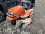 Kubota G1900 Riding Tractor 'Ride & Drive'